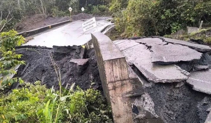 Cierre total en la vía Landázuri - Vélez
