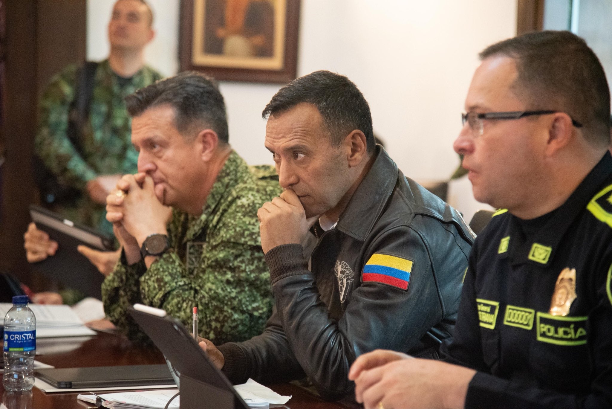 Ministro de Defensa y cúpula militar.