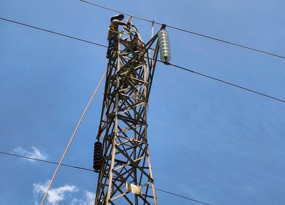 Líneas de energía en Tibú