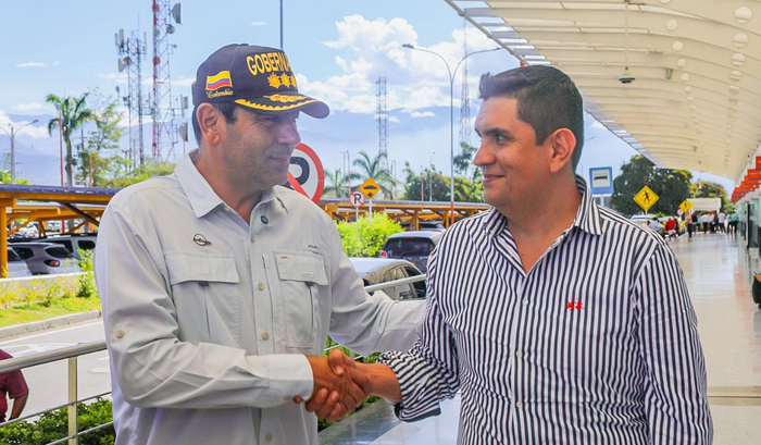 Gobernador de Santander Juvenal Díaz y alcalde (e) de Girón Fredy Cáceres