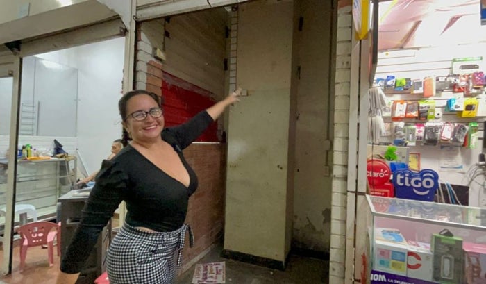 Locales del centro comercial Feghali, en el centro de Bucaramanga