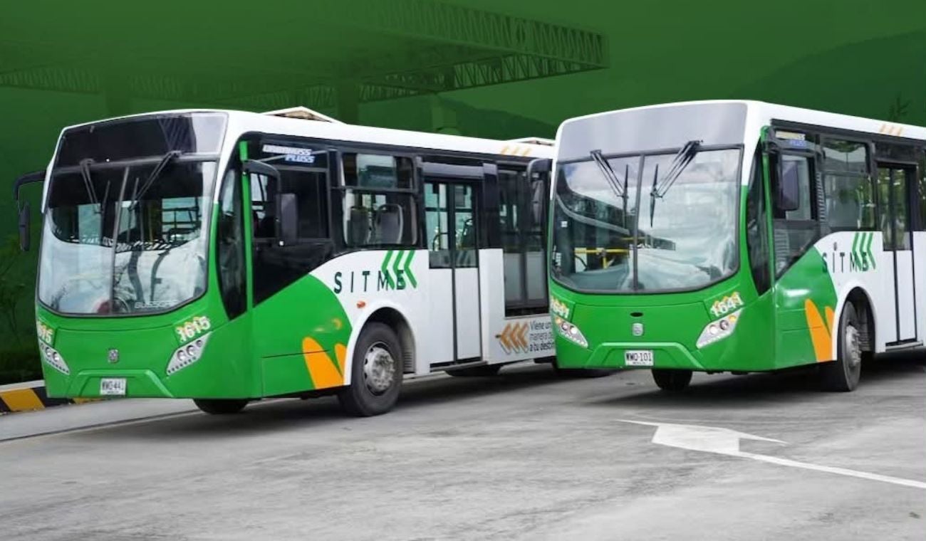 Buses de Metrolínea en 2026