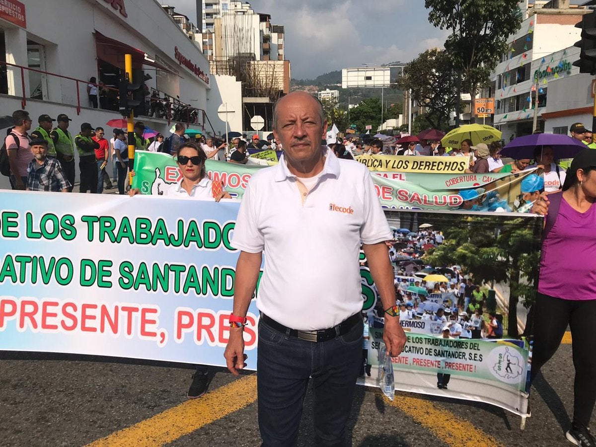 Carlos Rivas, ejecutivo de Fecode, durante un paro de maestros