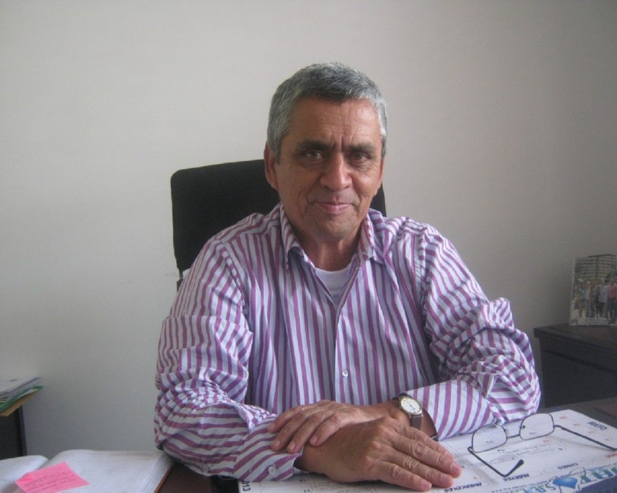 El asambleísta ha criticado la entrega de avales en el partido de la U