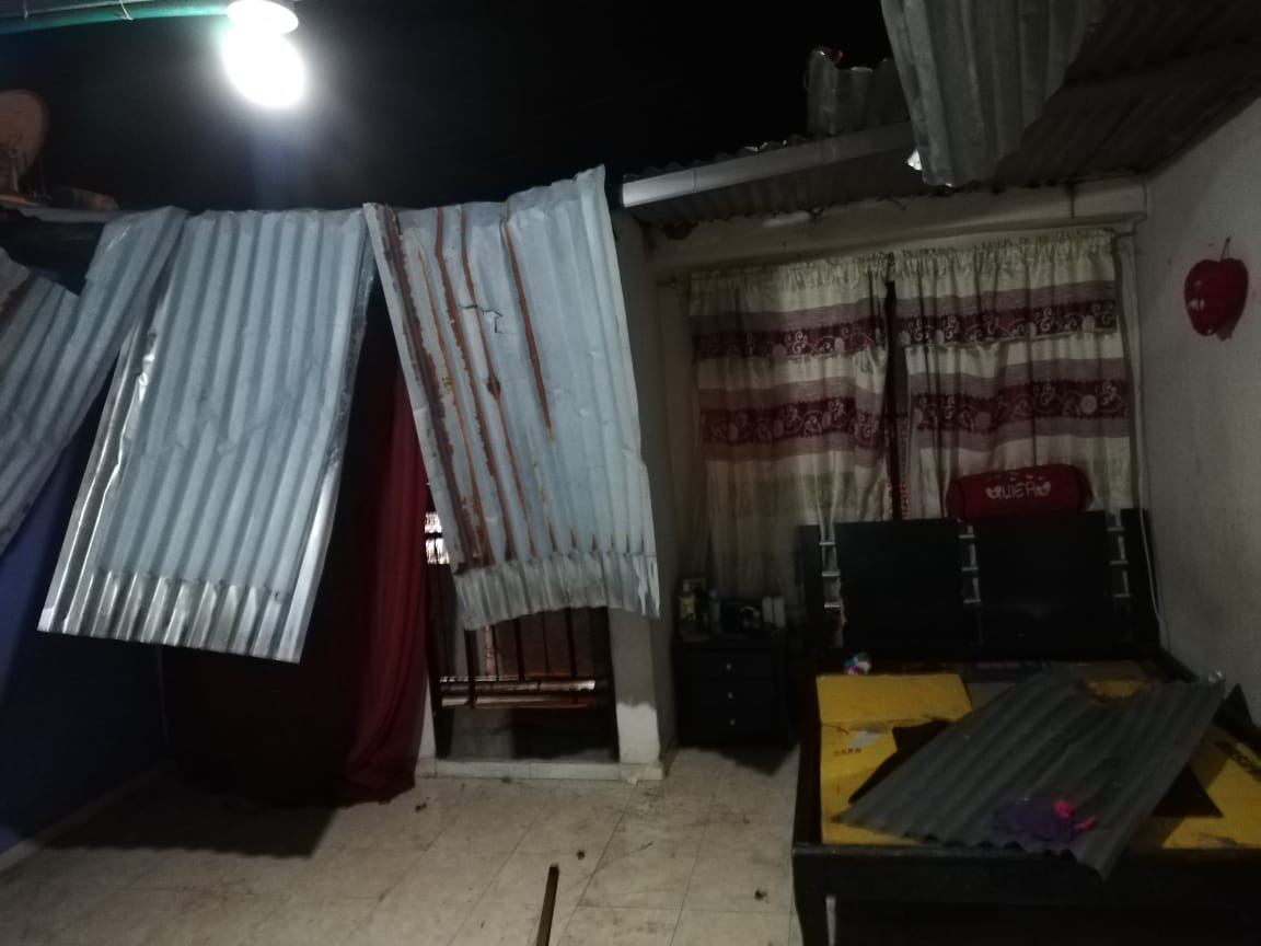 Casas destechadas en San Isidro