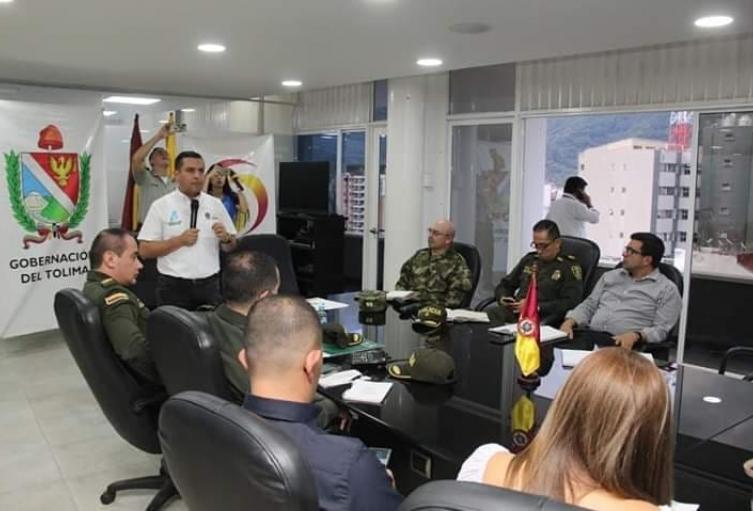 Los candidatos amenazados, 14 son a alcaldías, uno a la gobernación, 8 a Concejos y uno Asamblea