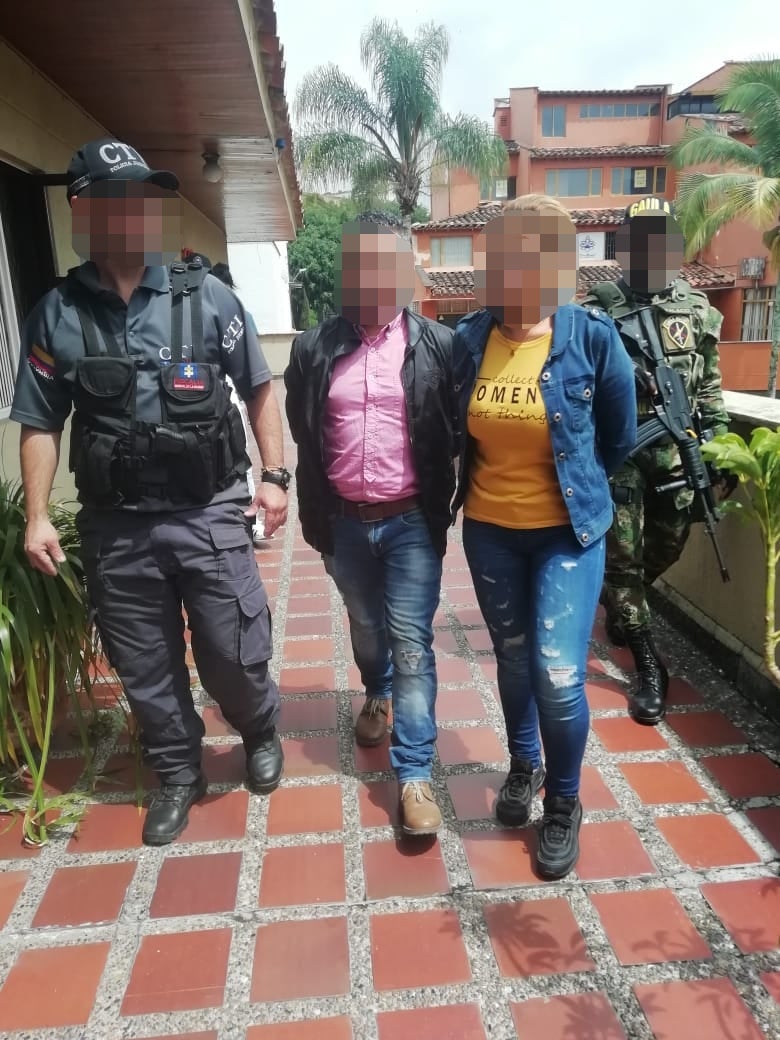 Juez de Marinilla, Antioquia le dio casa por cárcel a los esposos investigados.