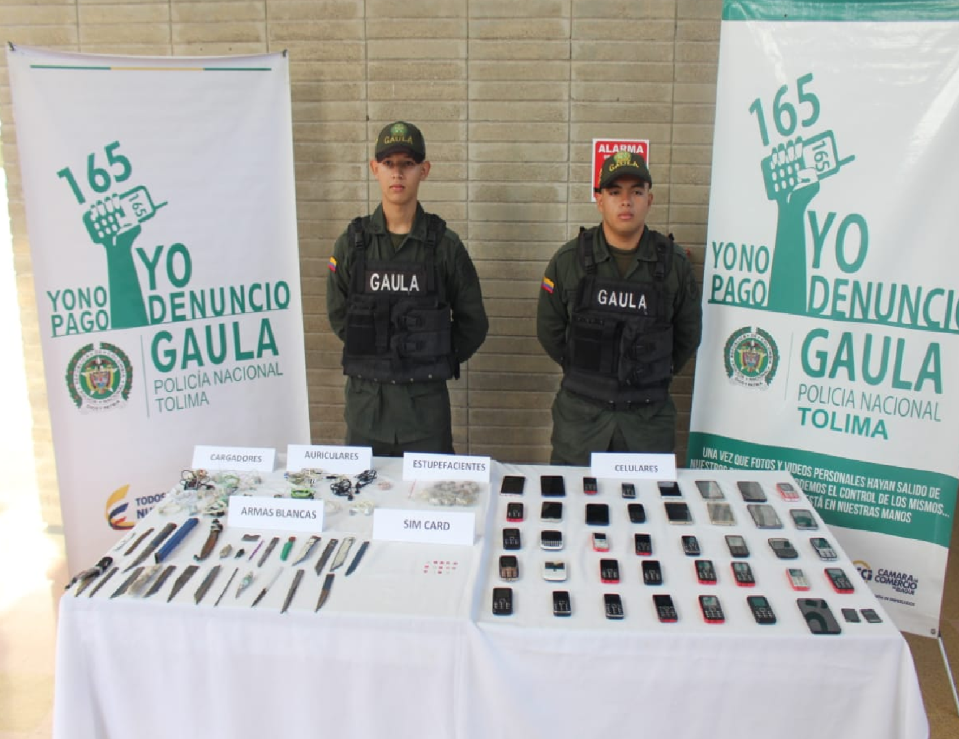 mas de 30 celulares fueron incautados