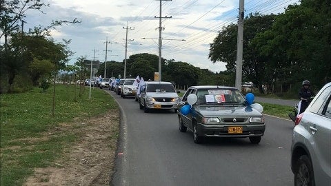 Cerca de 150 vehículos conformaron la Caravana de la Dignidad del candidato a la alcaldía de Ibagué por el Centro Democrático Leonidas López