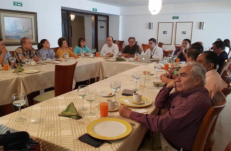 Este primer encuentro busca conjugar las propuestas conjuntas entre Academia-Empresa-Estado