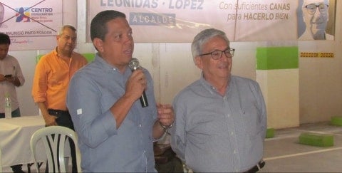 Ambos candidatos se comprometieron a construir cinco villas olímpicas en las comunas de la ciudad