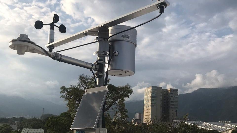 Estas estaciones ya entraron en operación y tienen como propósito medir variables climáticas y meteorológicas en el Tolima