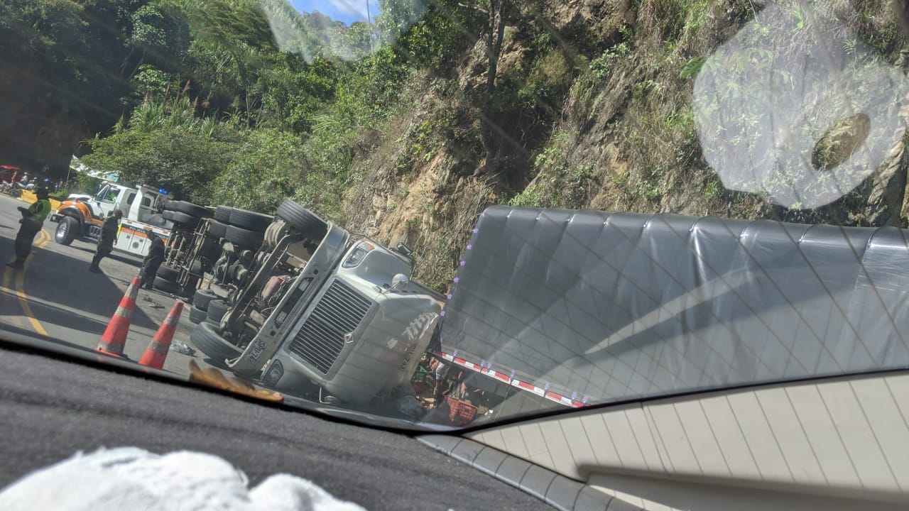 Accidente vía Cajamarca