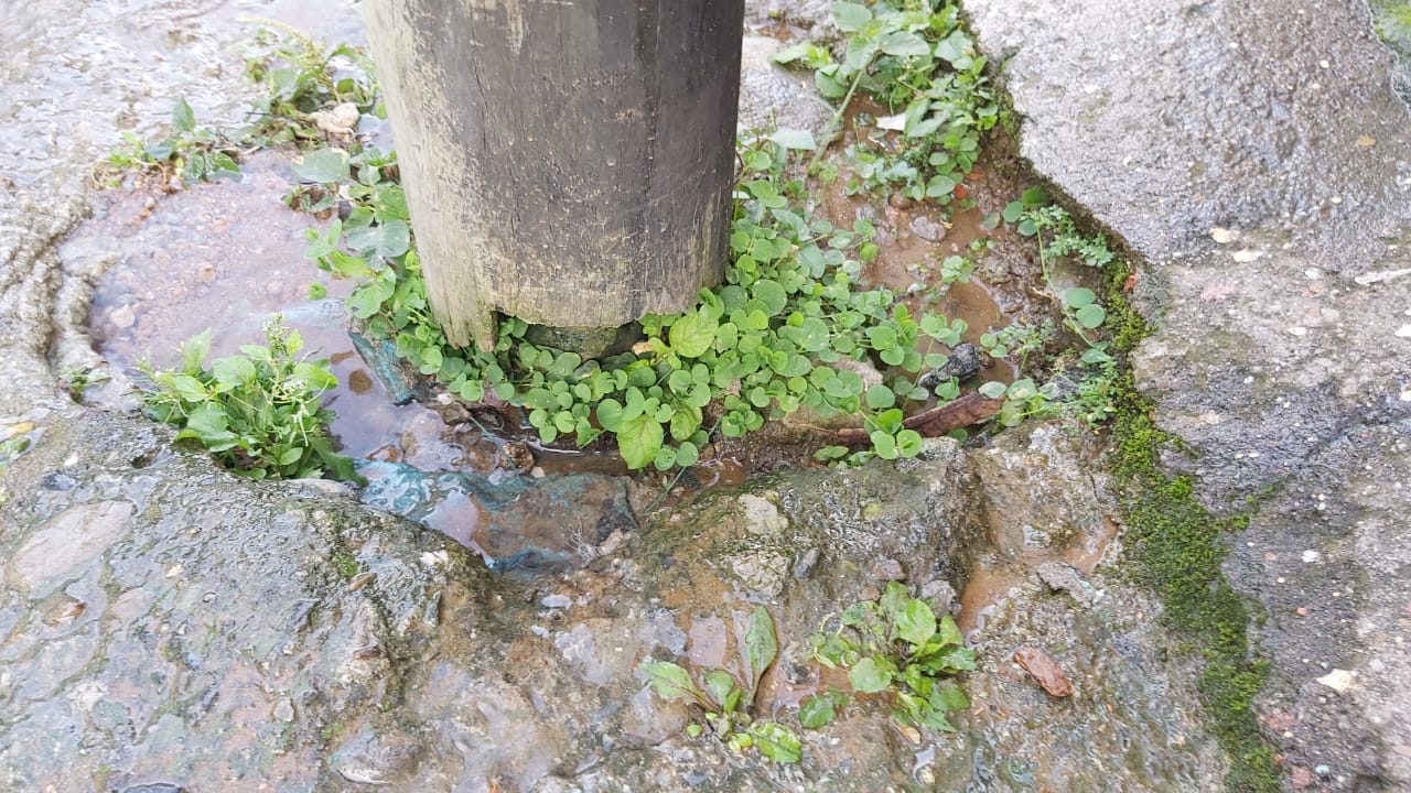 Tubo roto por el Ibal