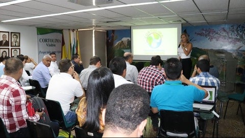 Se establecieron dos pruebas piloto que se realizarán en el Parque Centenario y en la Avenida Ambala