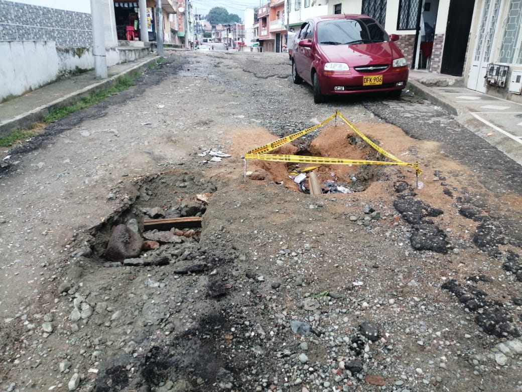 Hueco barrio Restrepo