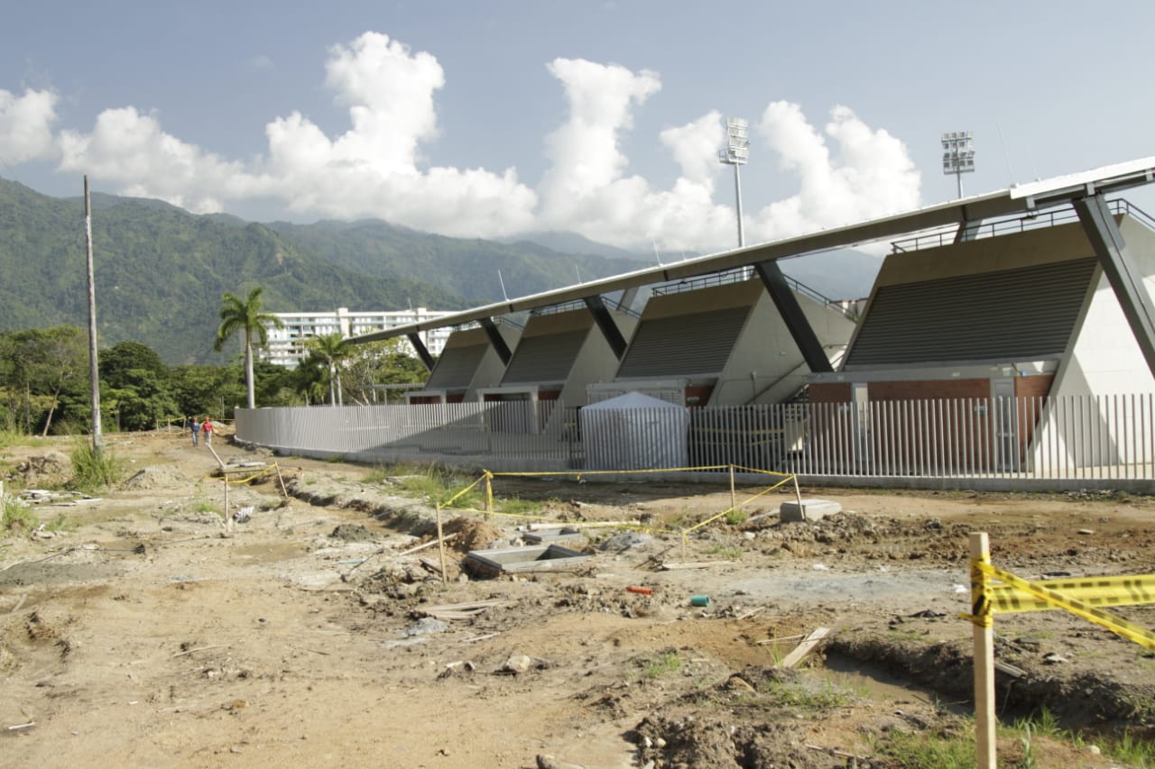 Alcalde Hurtado recorrió los escenarios deportivos