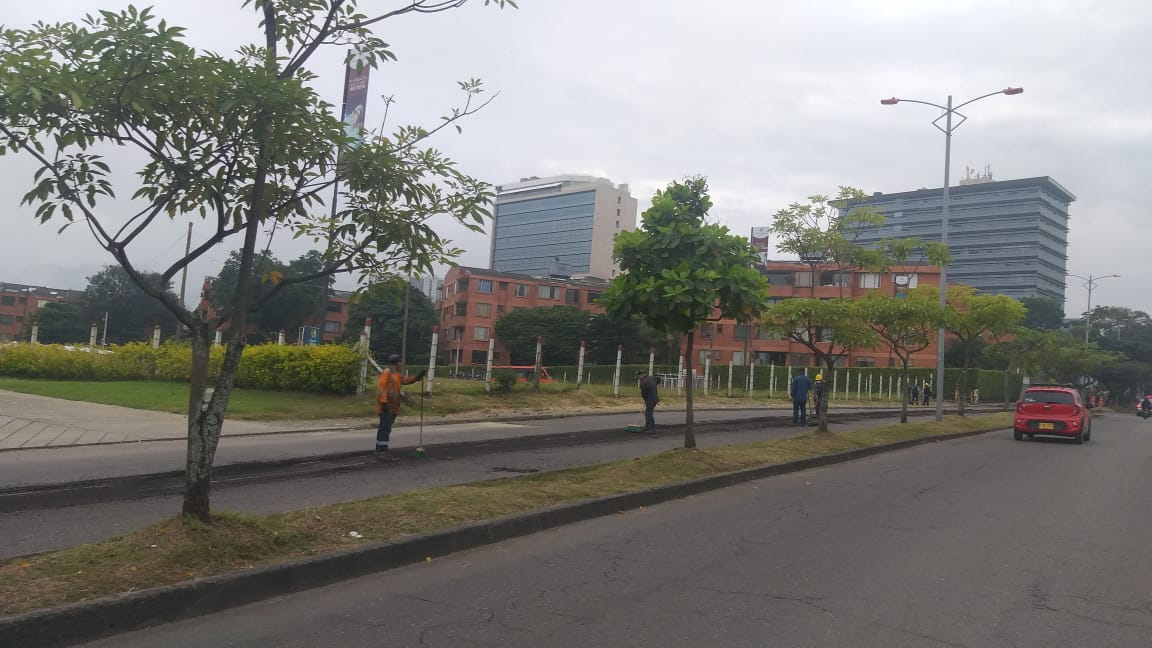 Avenida Guabinal se encuentra en mantenimiento para una mejor movilidad