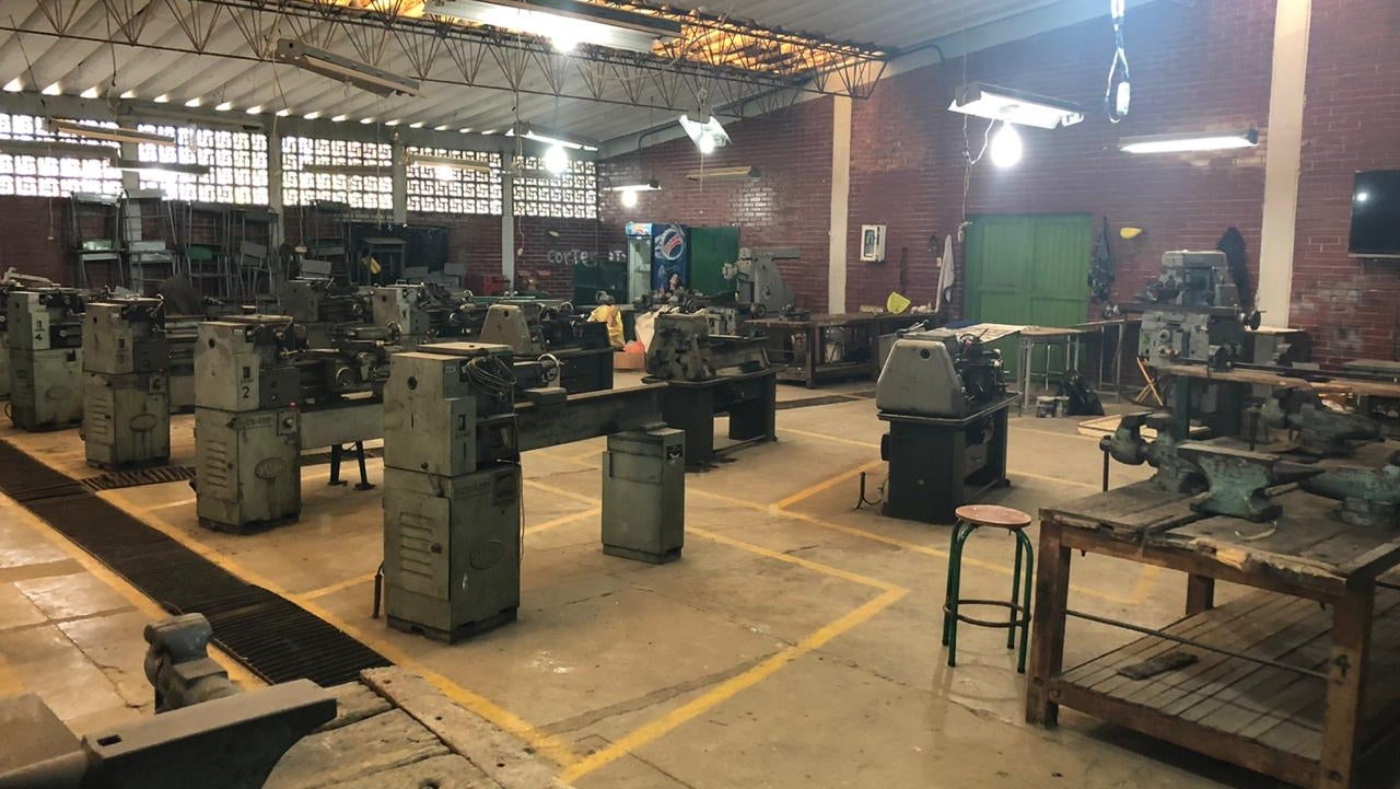 Maquinaria Colegio Inem