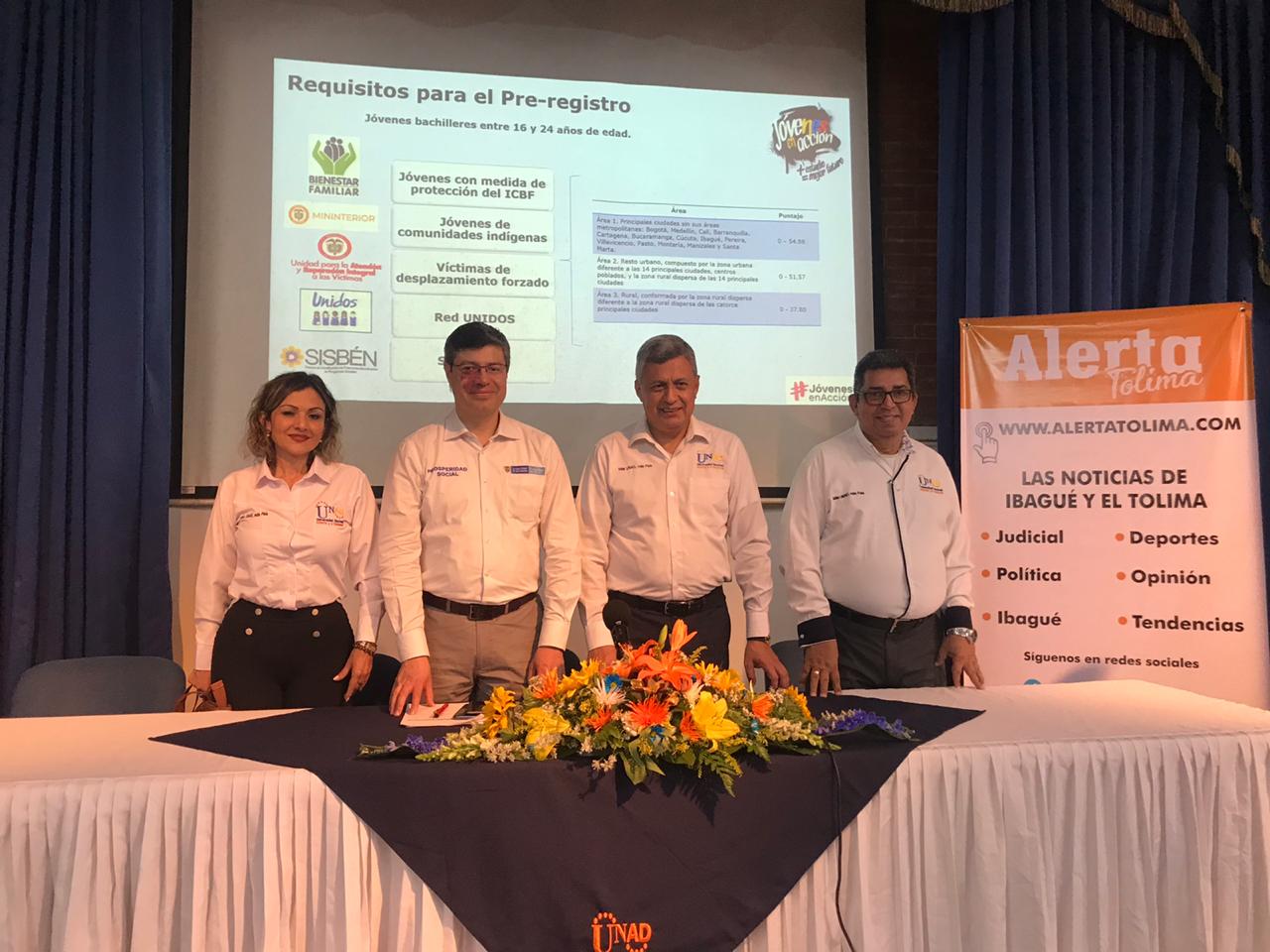 Directivos de la UNAD