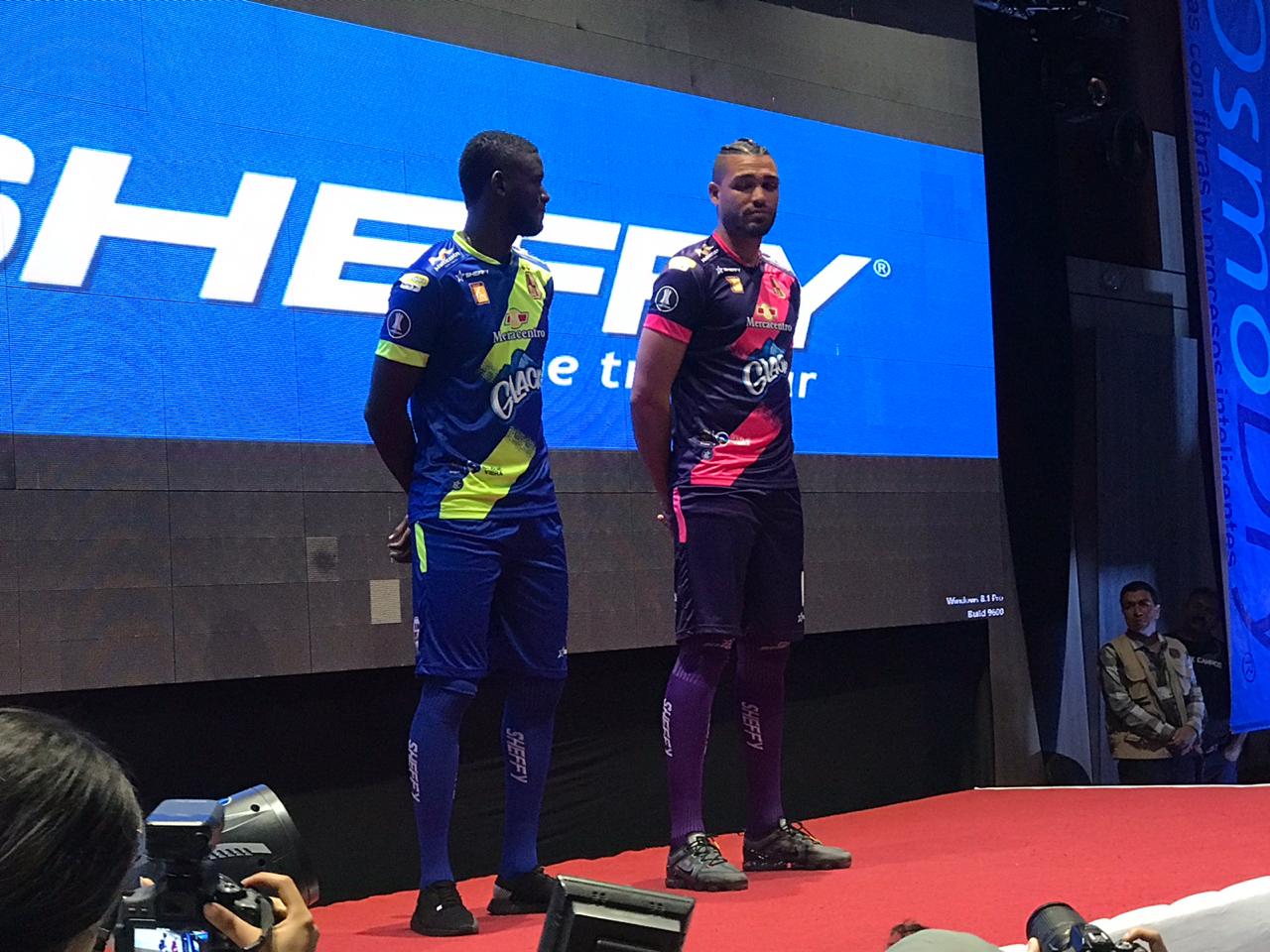 Nueva indumentaria del equipo Deportes Tolima