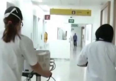 Médicos y Enfermeras