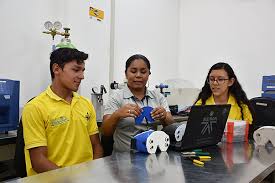 Estudiantes del SENA