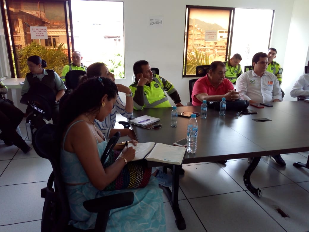 Liga de ciclismo del Tolima y autoridades hablaron de la Vuelta al Tolima