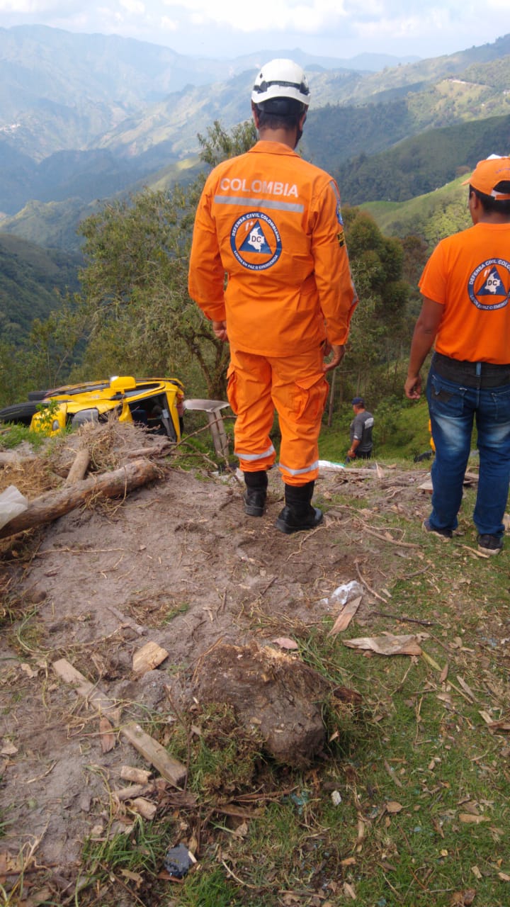 Buseta de Rápido Tolima se quedó sin frenos en Fresno