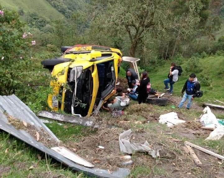 Buseta de Rápido Tolima se quedó sin frenos en Fresno