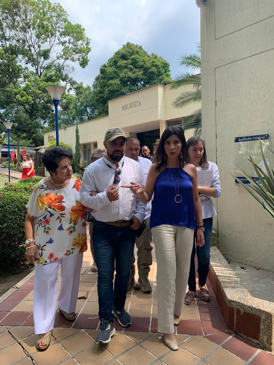 La ministra de educación, ya está en la Universidad de Ibagué