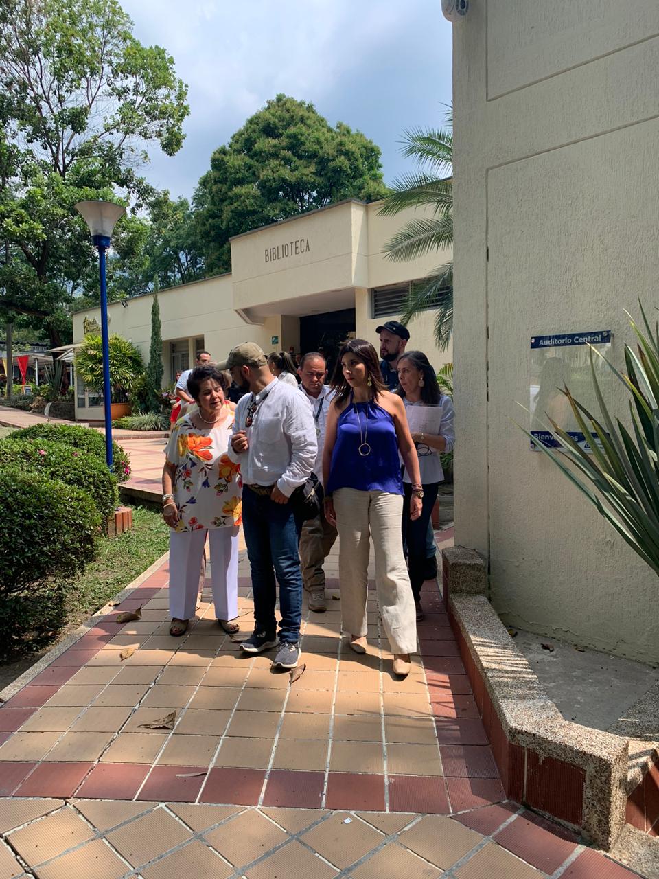 La ministra de educación, ya está en la Universidad de Ibagué