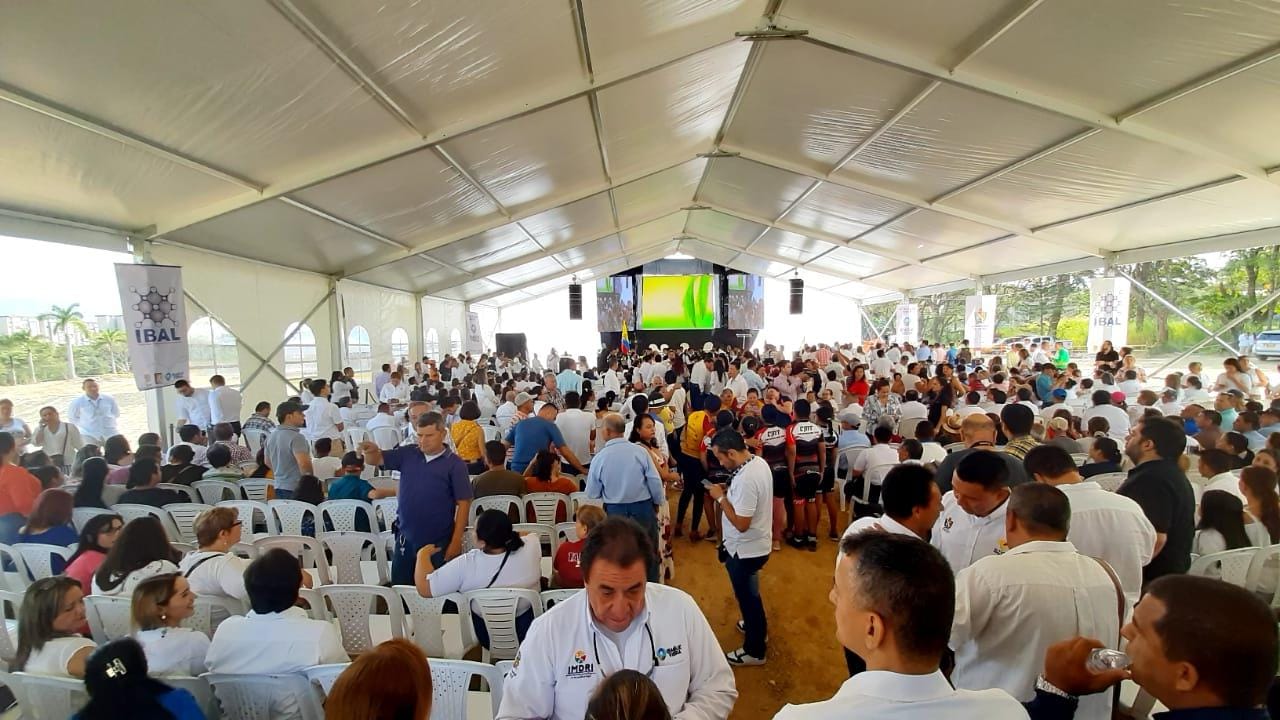 El presidente llegó acompañado del Ministro del Deporte