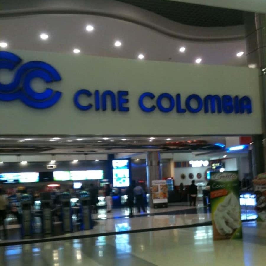 Cine Colombia disminuye funciones y sillas al 50%