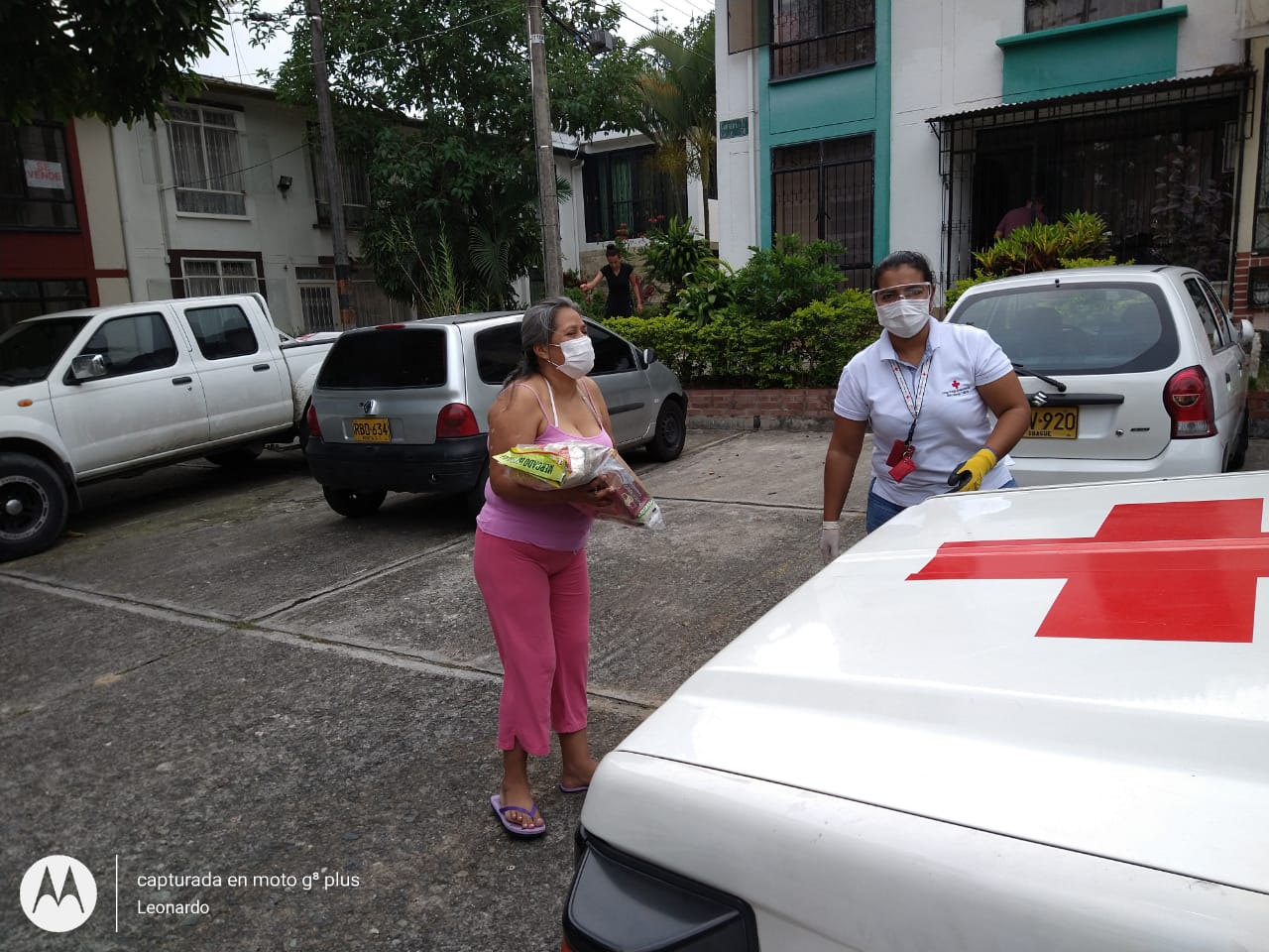 Ayudas Mercacentro y Cruz Roja