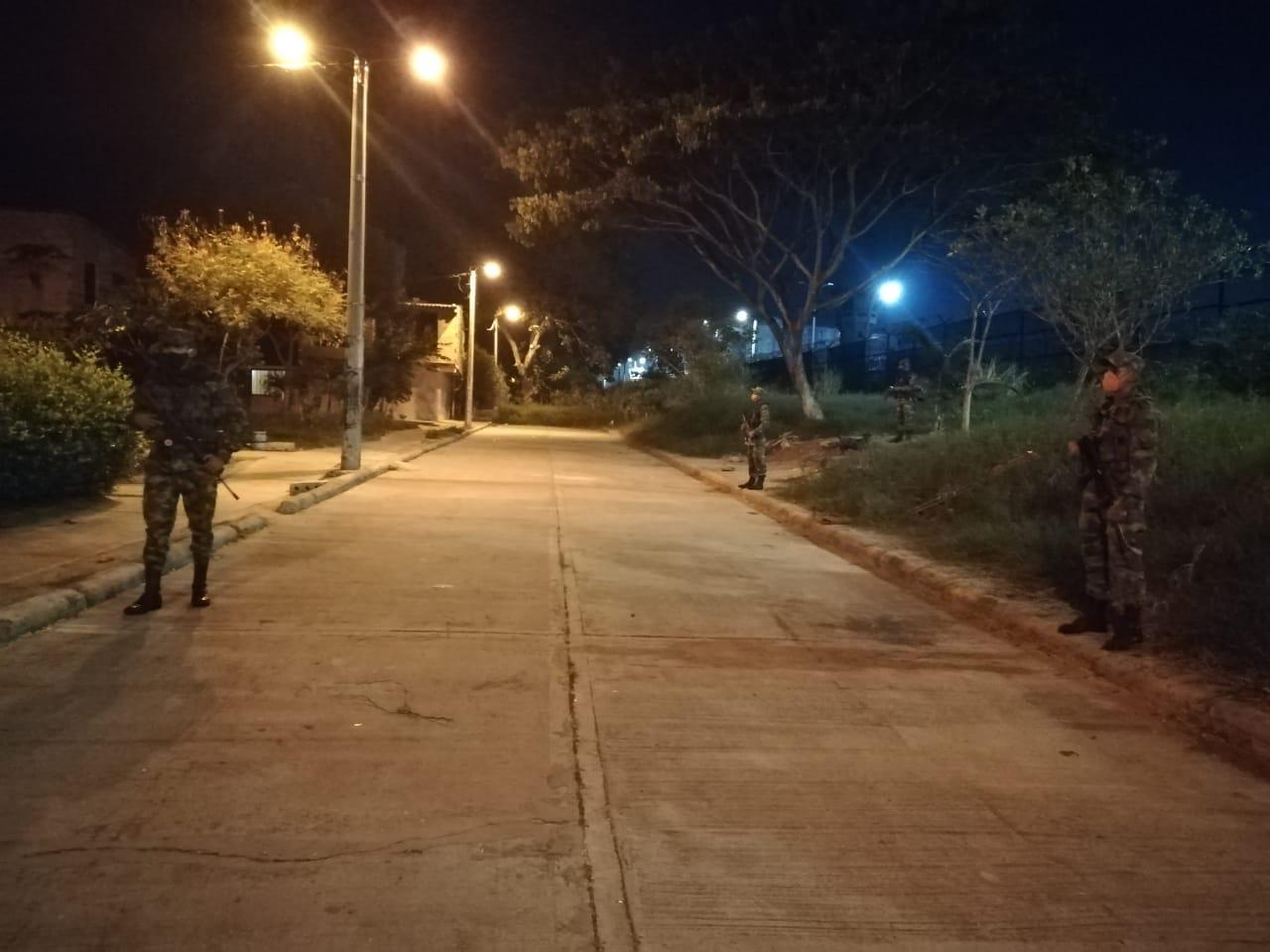 Patrullan calles de Ibagué