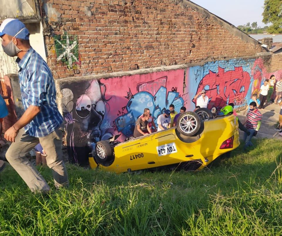 Accidente de Taxi en Ibagué