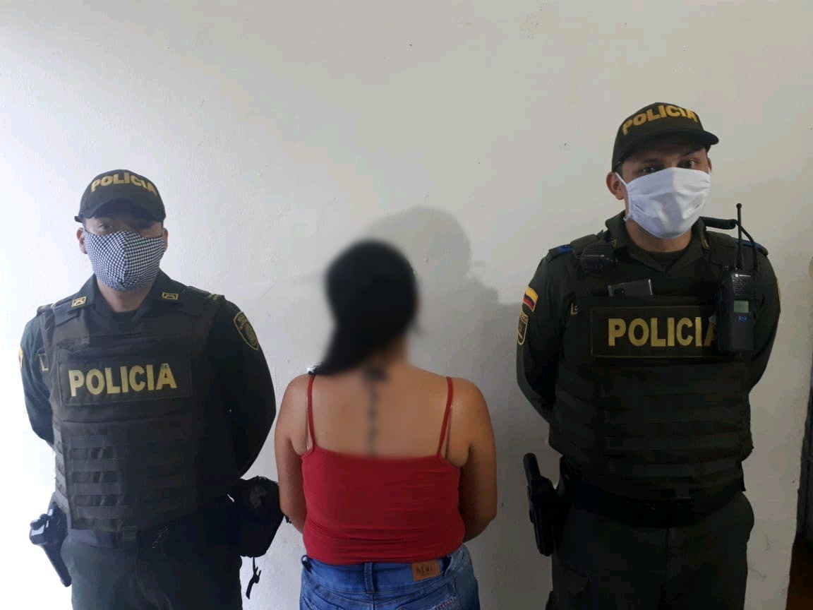 mujer agresora en Ibagué