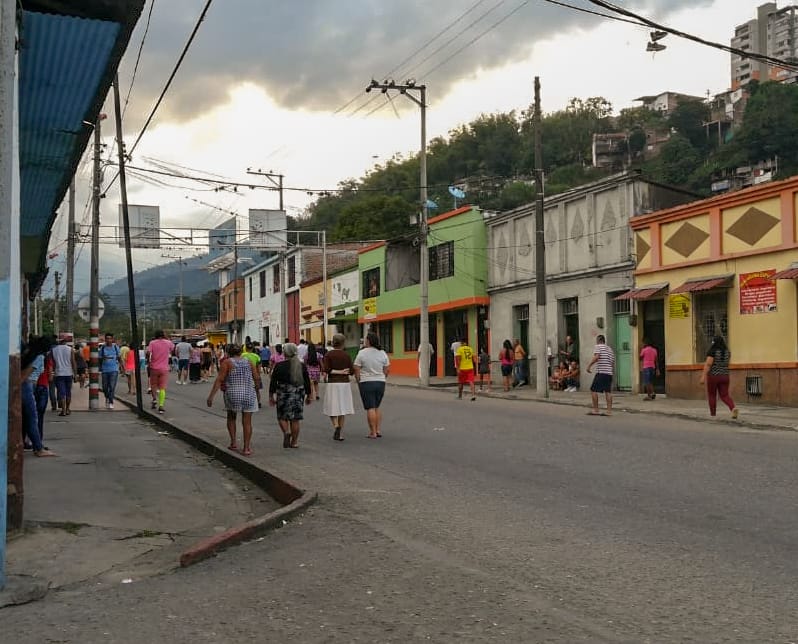 Cacerolazos en los barrios del sur de Ibagué