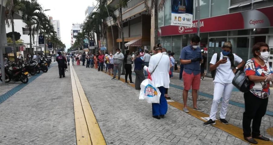 Para los sindicatos los trabajadores bancarios al servicio financiero constituye un foco crítico de contagio y proliferación del COVID-19