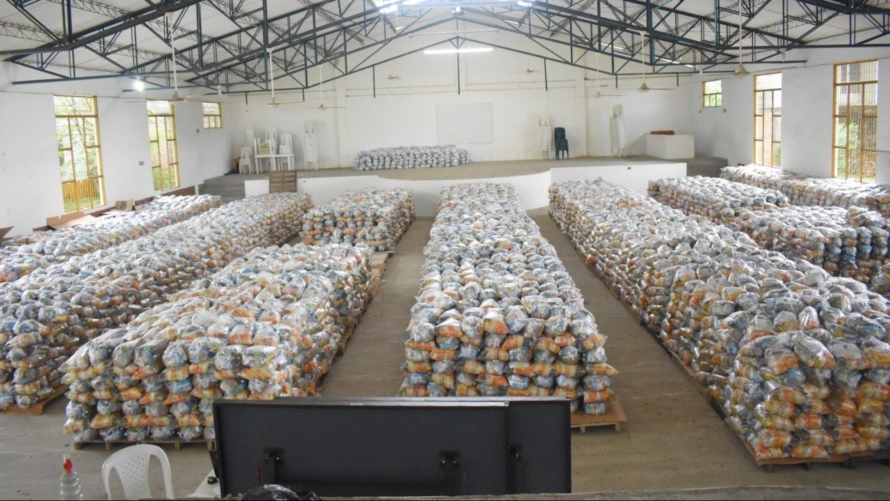 Se dio inicio a la entrega de 17.883 mercados, dirigido a 5.961 familias, más del 70% de la población del municipio