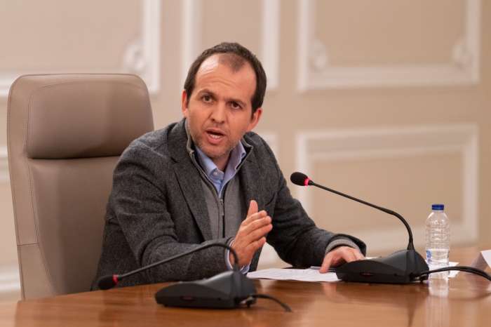 Ministro de Deportes