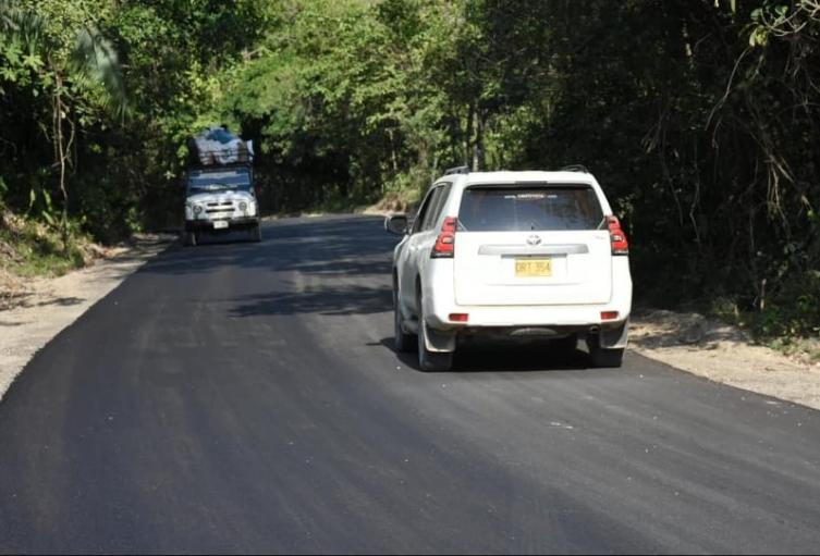 El gobernador anunció que se invertirán $19.000 millones para intervenir el corredor Chaparral - Rioblanco