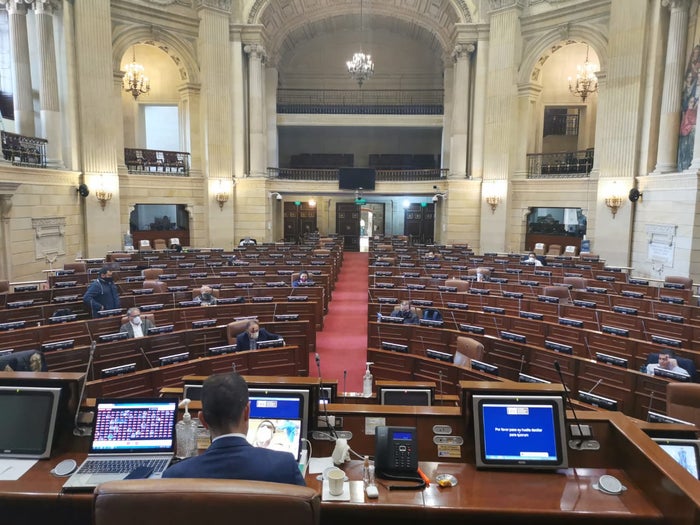 Plenaria de la Cámara de Representantes en sesión semivirtual