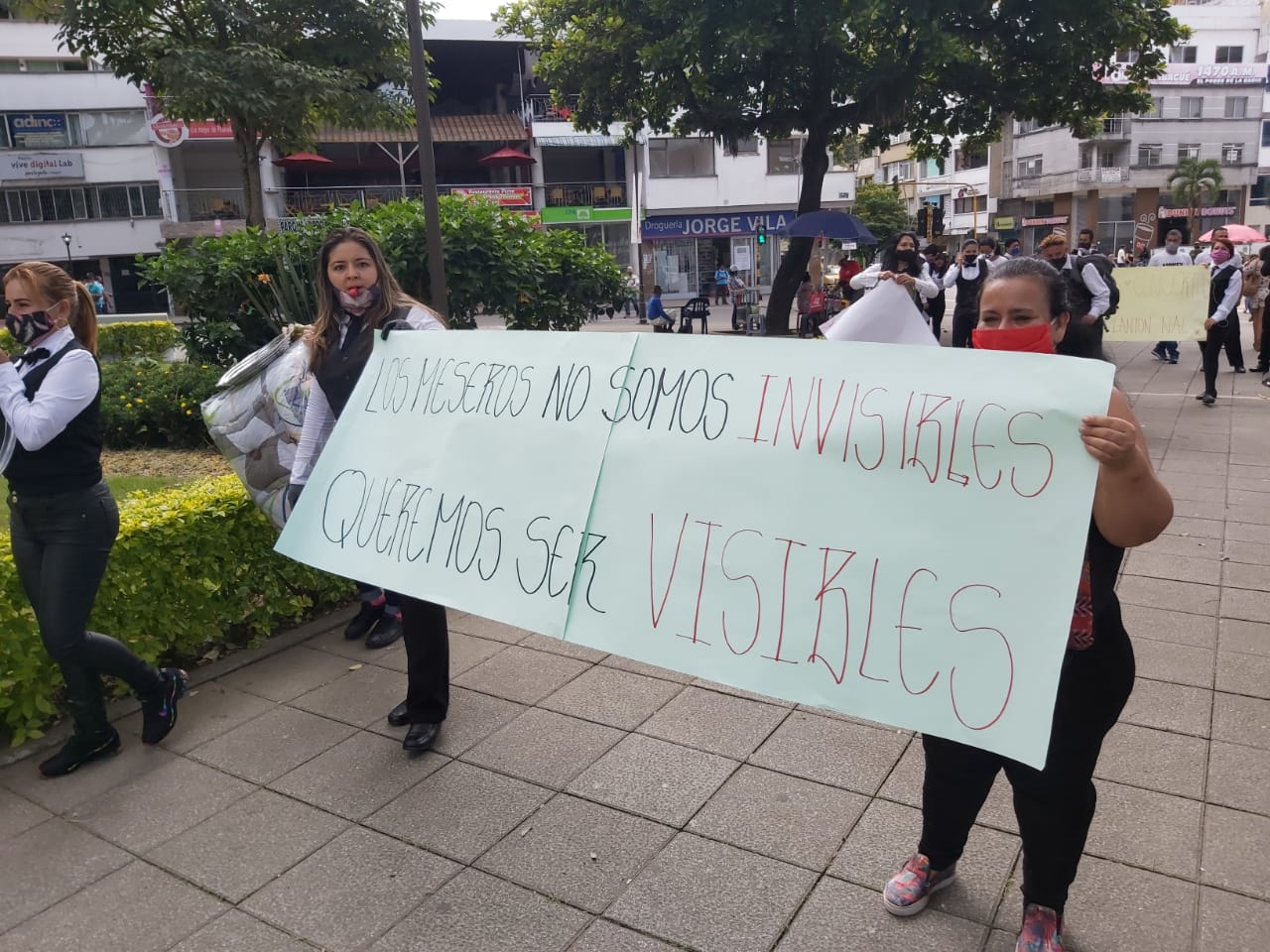Protesta meseros de Ibagué