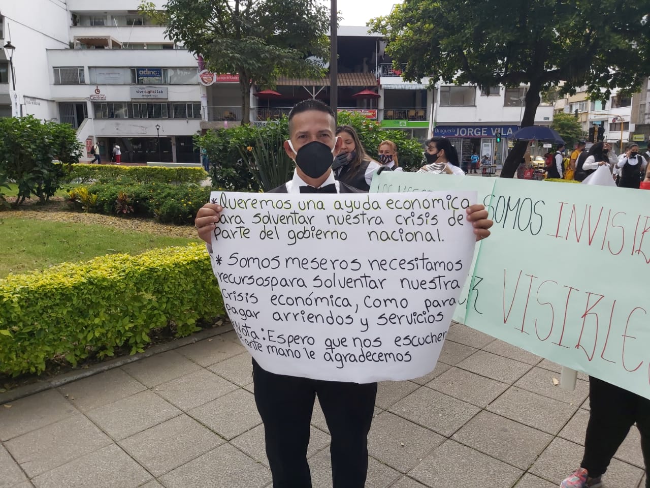 Protesta meseros de Ibagué