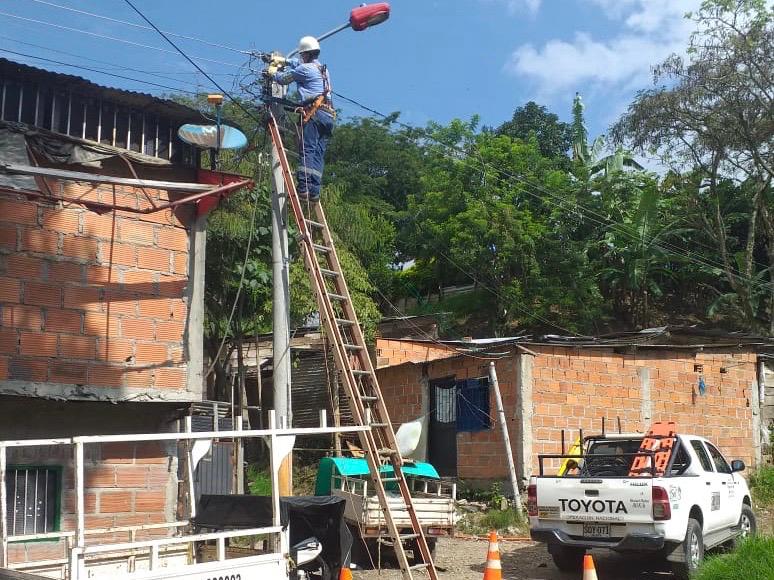 Infibagué ya contrato empresa de vehículos para el mantenimiento del alumbrado público