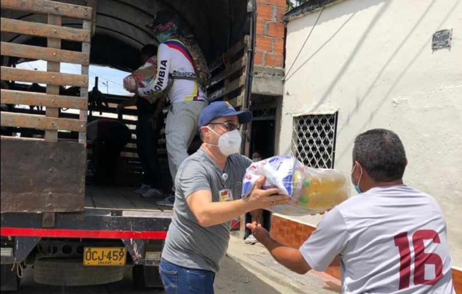 En las últimas horas se entregaron cerca de 600 kits de alimentos y de aseo