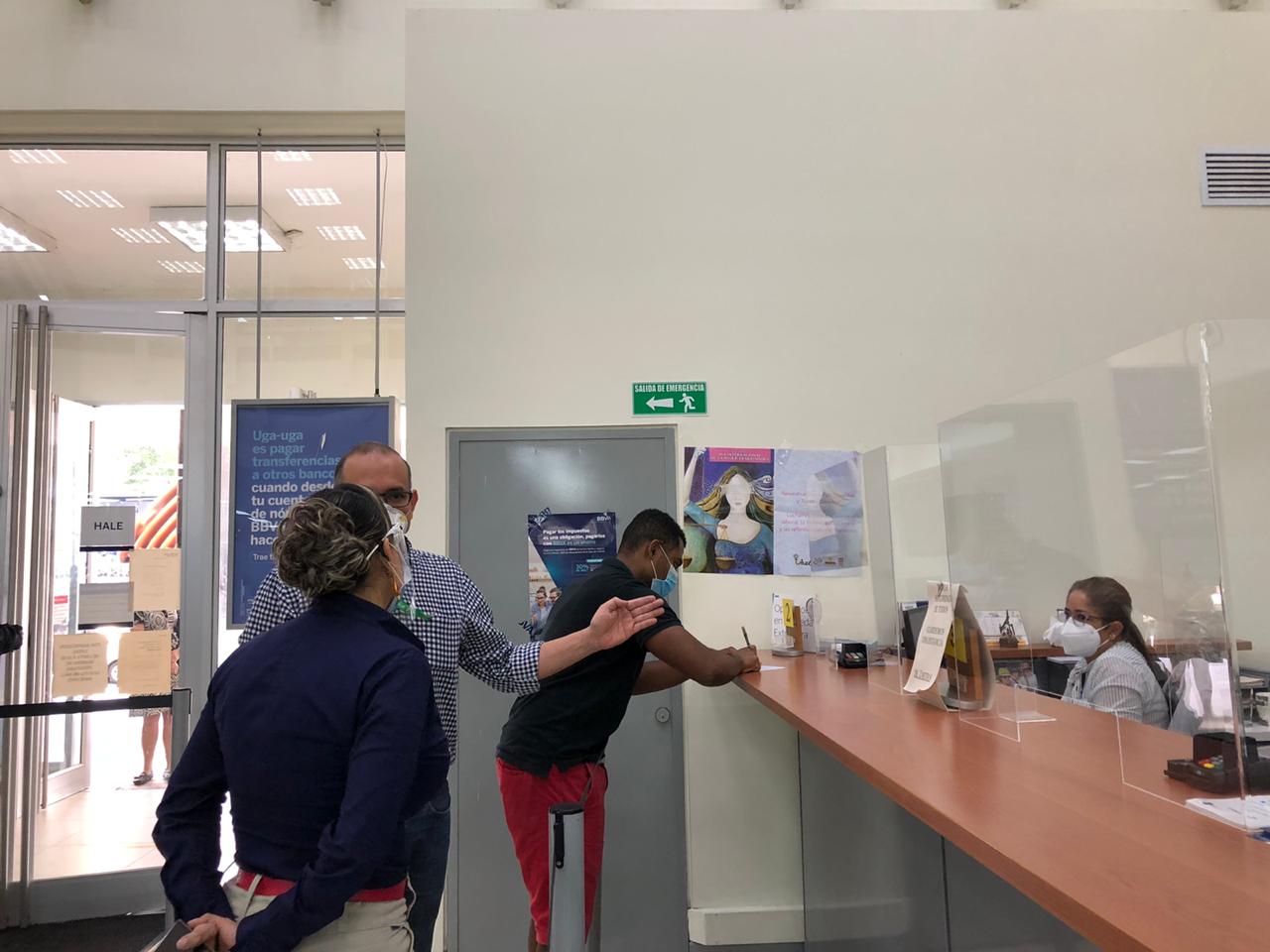 Por incumplir medidas de bioseguridad, fueron cerradas temporalmente dos sucursales bancarias