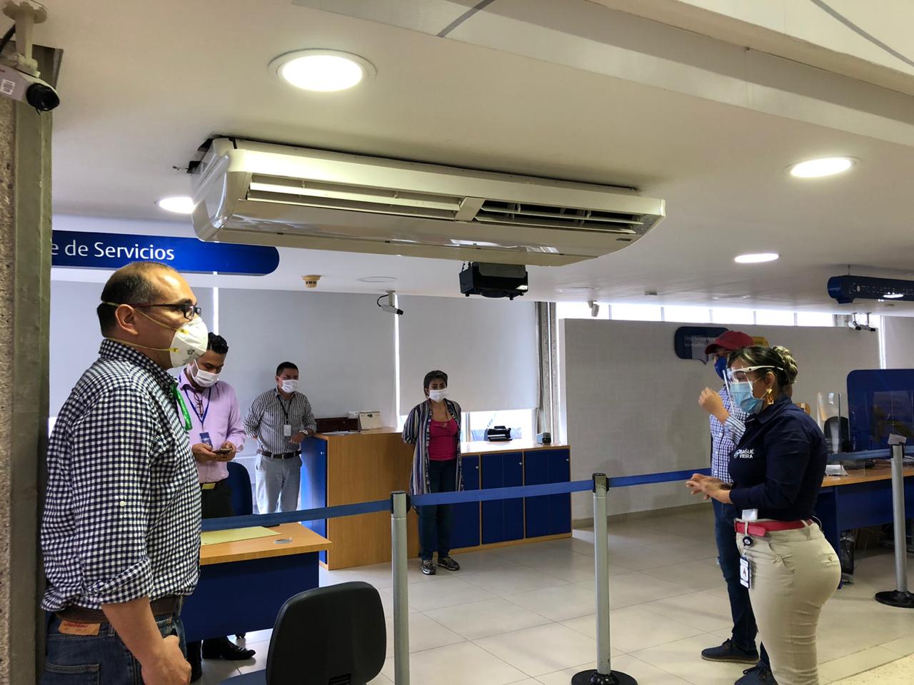 Por incumplir medidas de bioseguridad, fueron cerradas temporalmente dos sucursales bancarias